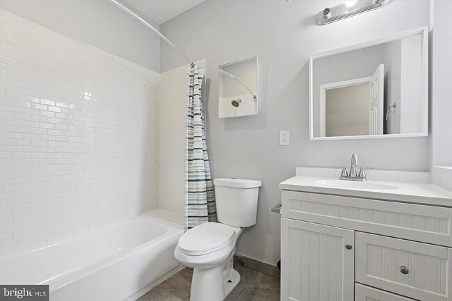 Photo - 2202 N Bouvier St