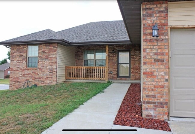 2848 W Setting Sun Dr