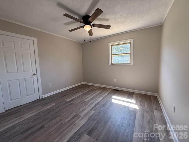 Photo - 742 Central Dr NW