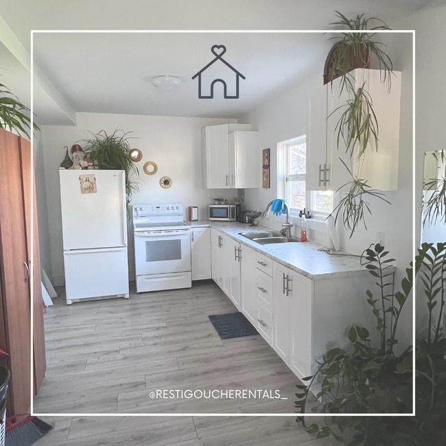 Building Photo - 2 Matheson St Unit B