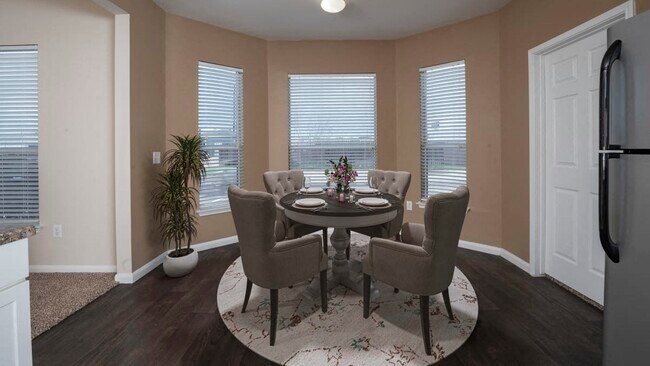 Photo - Parkland at West Oaks