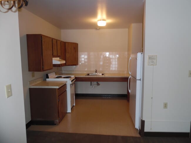 Photo - The Claremount Apartments 62+