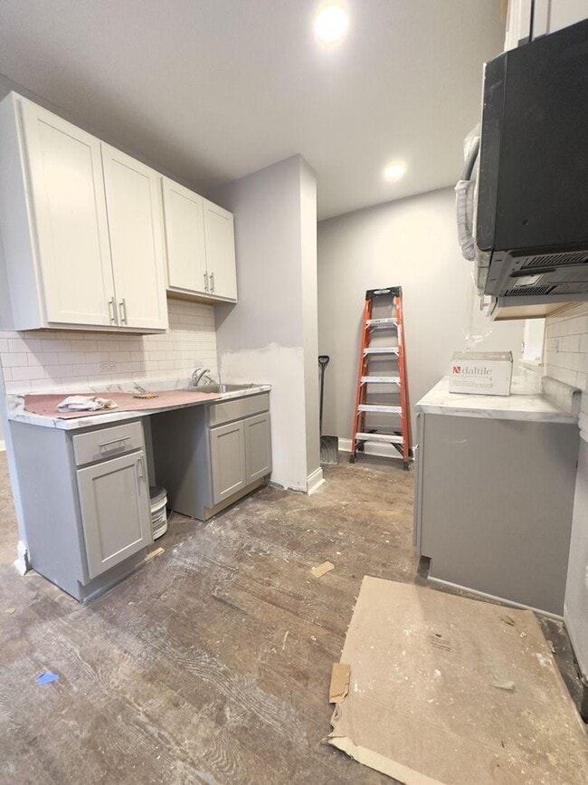 Photo - 4 bedroom in Chicago IL 60660 Unidad 6257-1