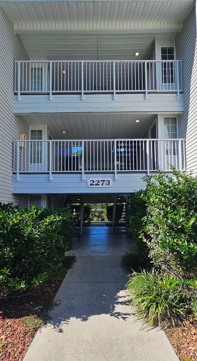 Photo - 2273 Huntingdon Dr