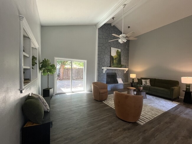 Photo - 4802 N Britton Dr