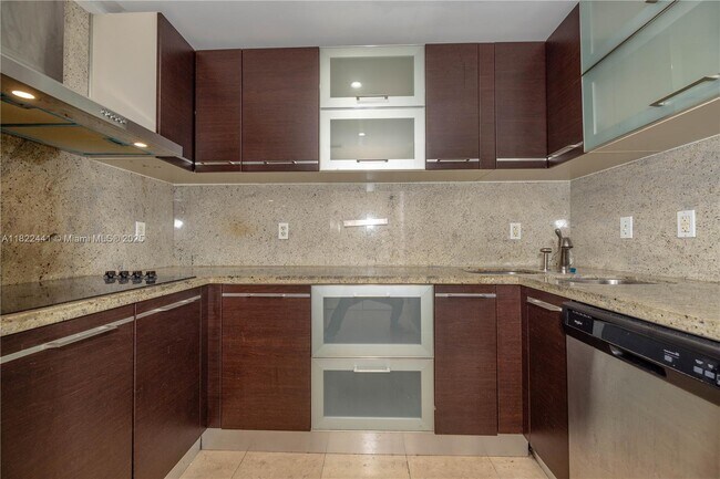 Photo - 50 Menores Ave Unit 425