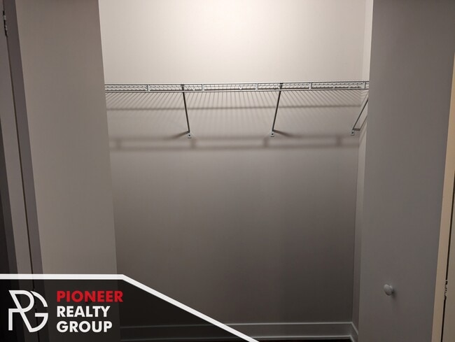 Photo - 648 W Wrightwood Ave Unit 109