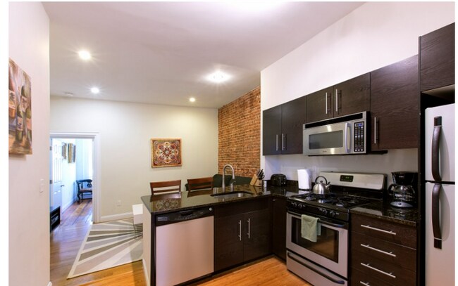 Photo - 237 Northampton St Unit 1