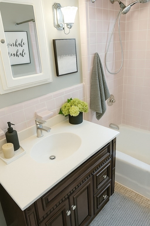 Photo - 90 Boylston St Unit 1