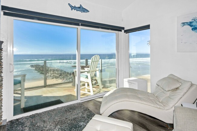 Building Photo - 706 Ocean Ln Unit Vacation Rental