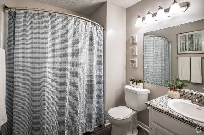 1 BR, 1 BA - Maple