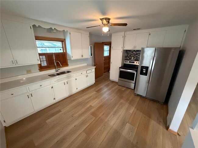 Building Photo - 2702 W 66th St