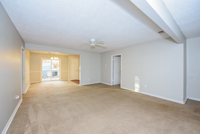 Photo - 228 Chadford Rd