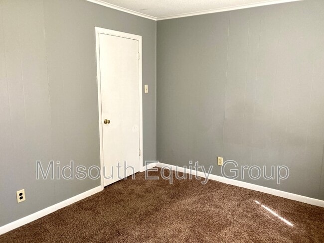 Photo - 117 Parkburg Rd Unit B