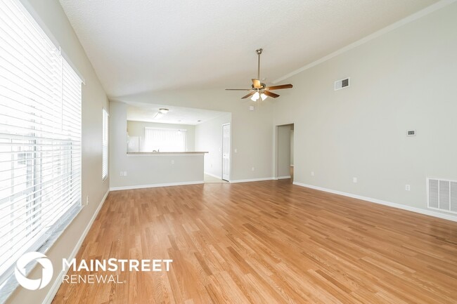 Photo - 623 Nicholson Dr