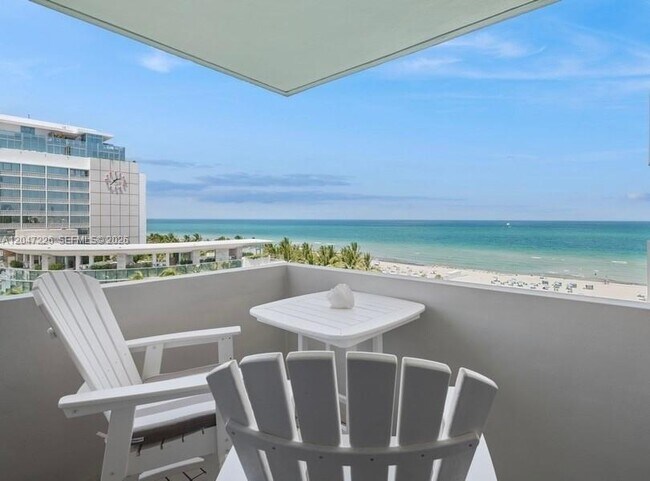 Building Photo - 2899 Collins Ave Unit 1025