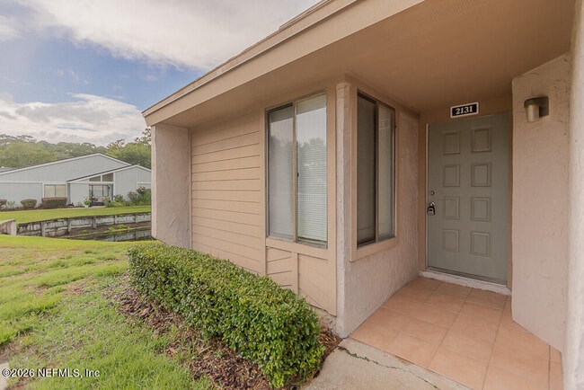 Building Photo - 2131 Sea Hawk Dr