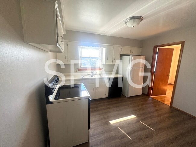 Photo - 3726 Rolling Hill Ave NW