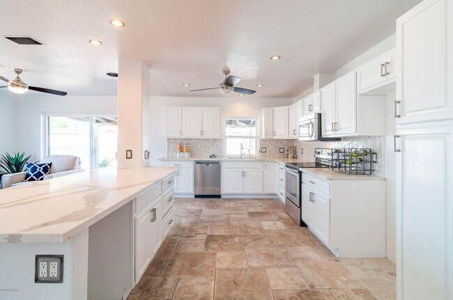 Photo - Furnished Winter Rental 2024-2025