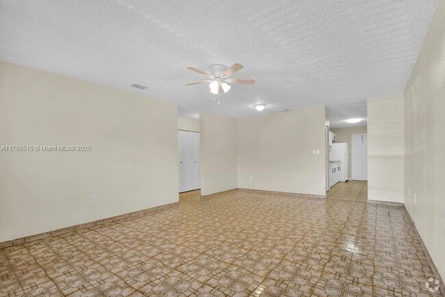 Building Photo - 18957 NW 45th Ave Rental