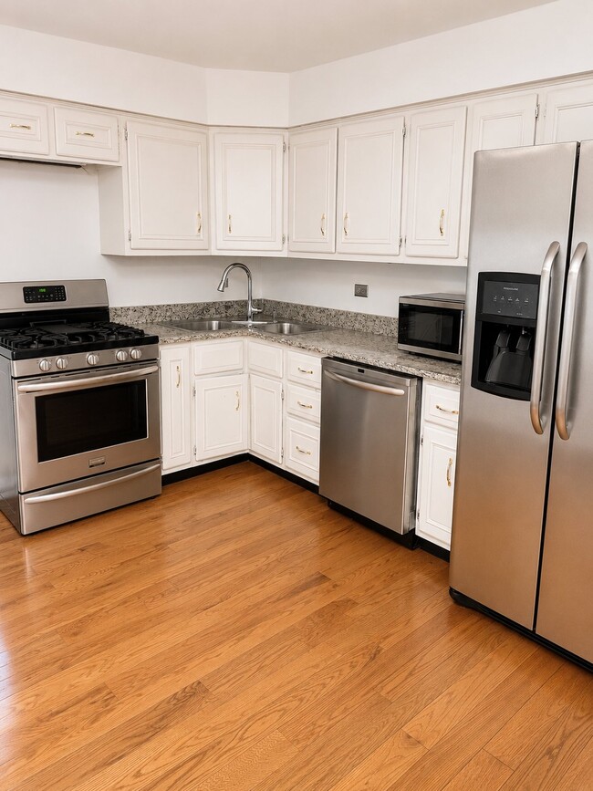 Photo - 2156 E Old Hicks Rd