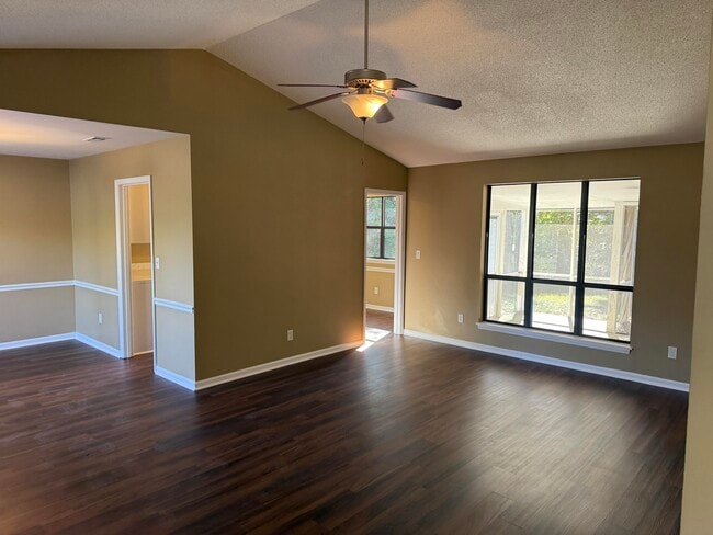 Photo - 3326 Quaker Springs Rd