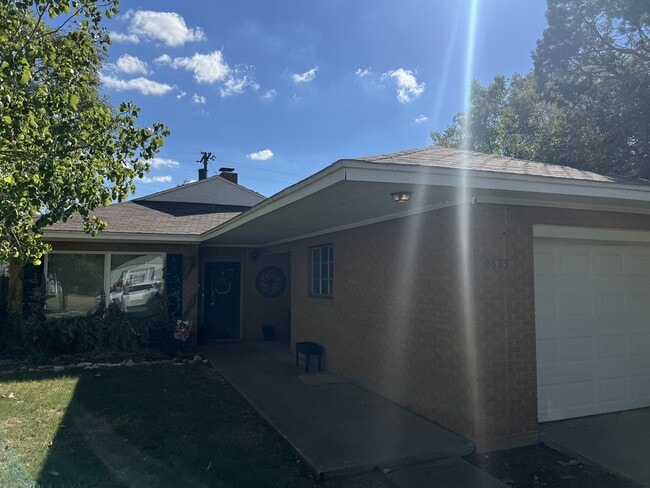 Photo - 2615 27th St