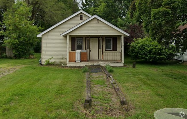 Building Photo - 139 Van Armon Ave Rental