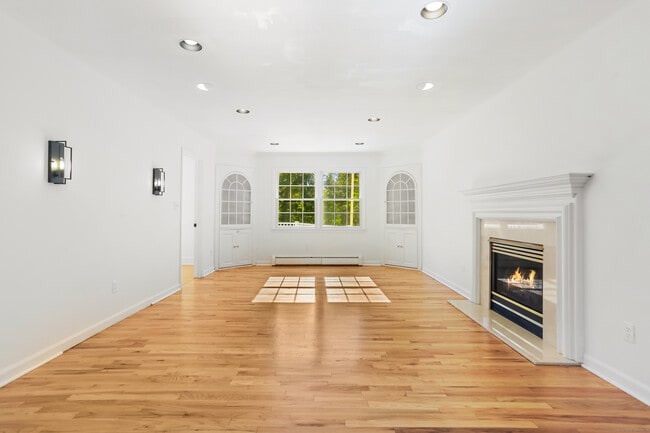 Photo - 17 Turkey Hill Cir