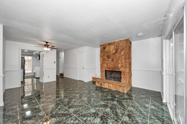 Photo - 7954 Grove Ridge Dr