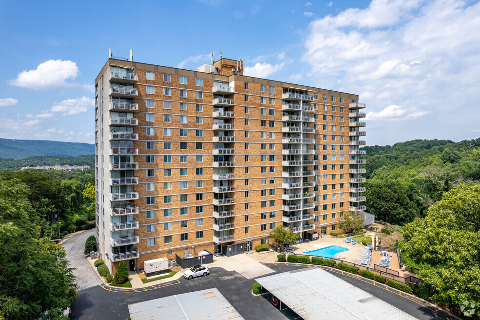 Photo - 1131 Stringers Ridge Rd (Chattanooga, TN)