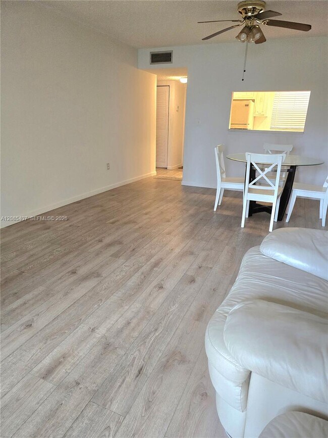 Photo - 3000 Sunrise Lakes Dr W Unit 108