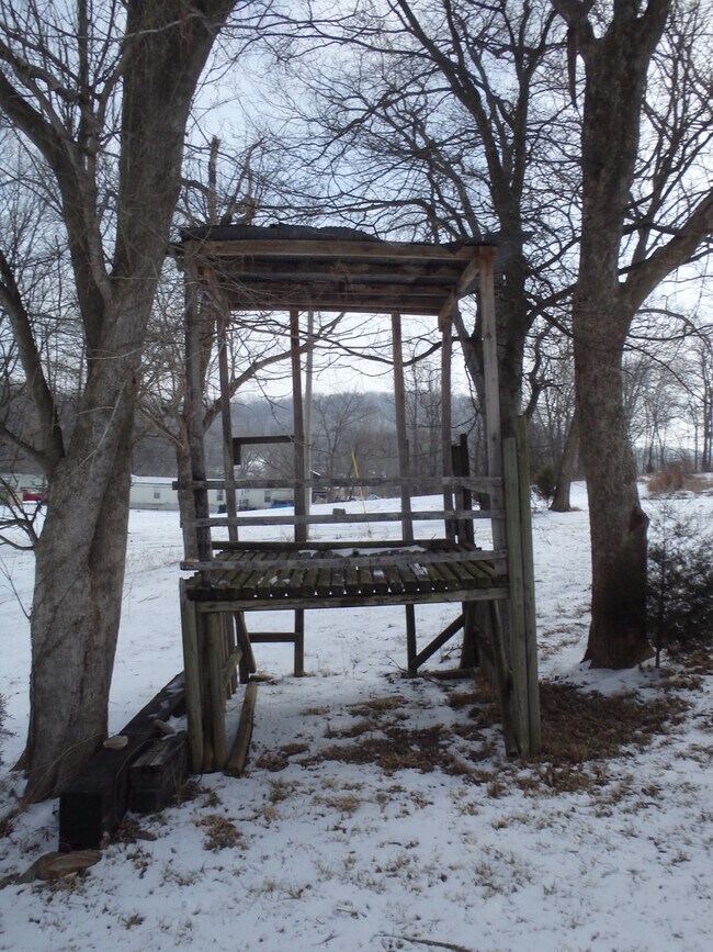 PERRYVILLE Ranch style home on 1 Acre wi... Rental House Rental in