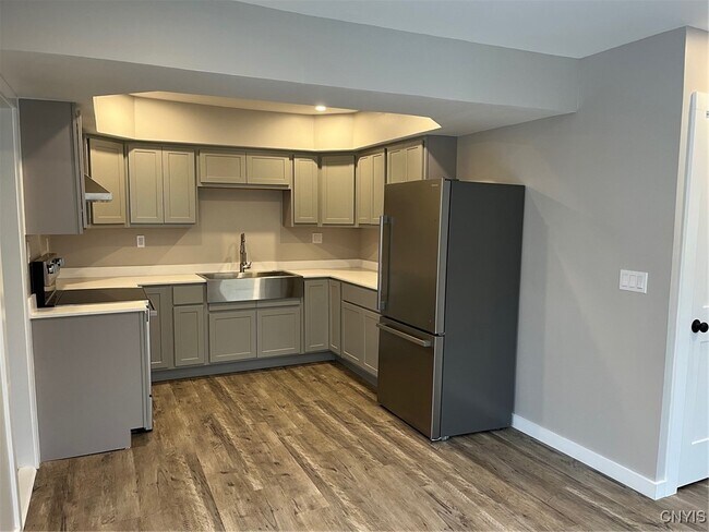 Photo - 110 Edgemere Rd