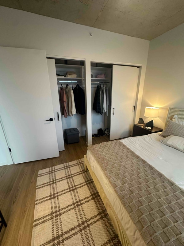 Photo - 1227 W Fulton St