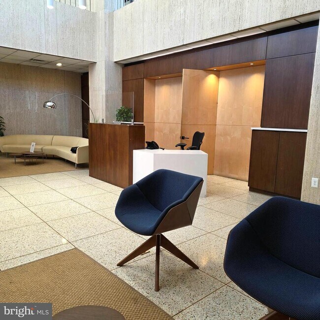 Photo - 1435 4th St SW Unit B617