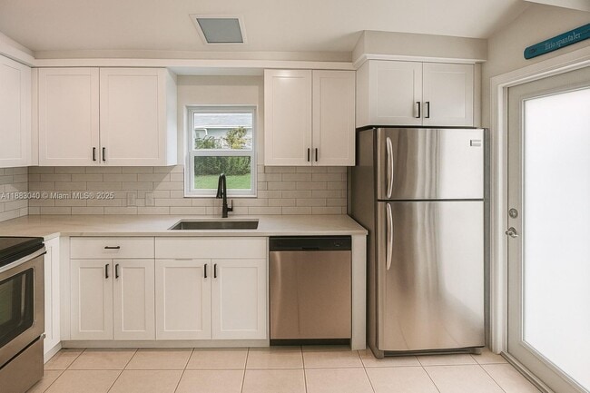 Photo - 2518 Wilson St