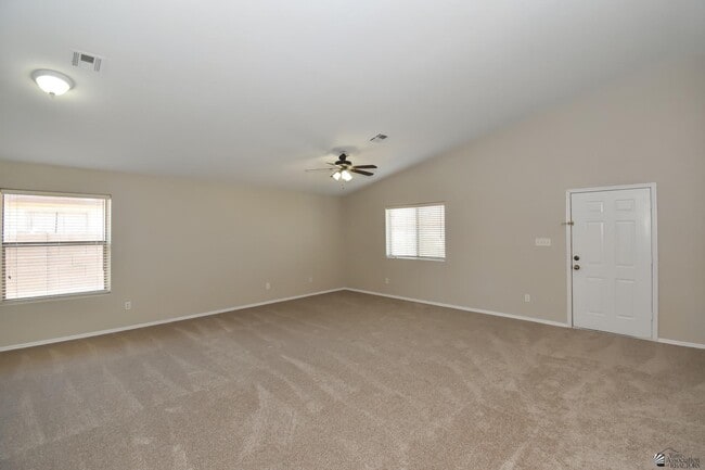 Photo - 1705 S 45th Dr