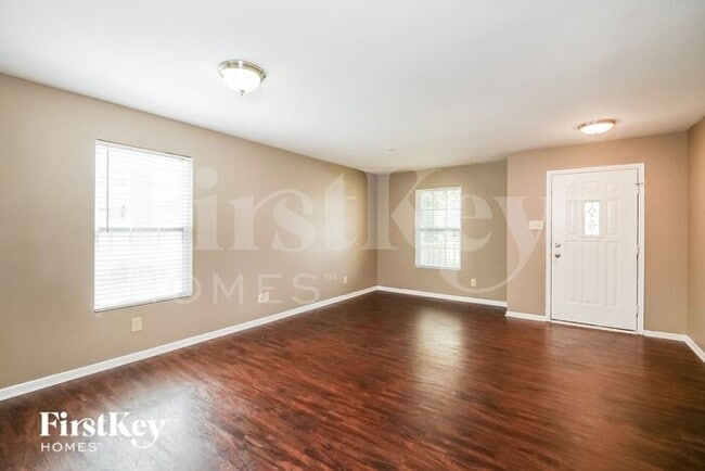 Photo - 1976 Breakwater Dr