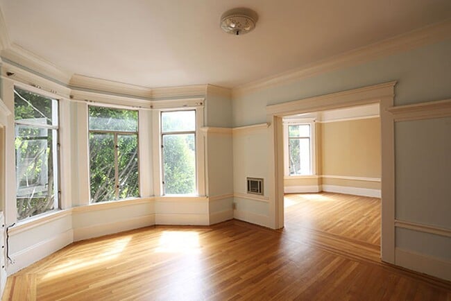 Photo - 1551 Hyde St Unit 1551 Hyde Street - 4