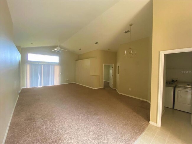 Photo - 418 Ashley Pl