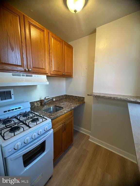 Building Photo - 1111 Arlington Blvd Unit 923