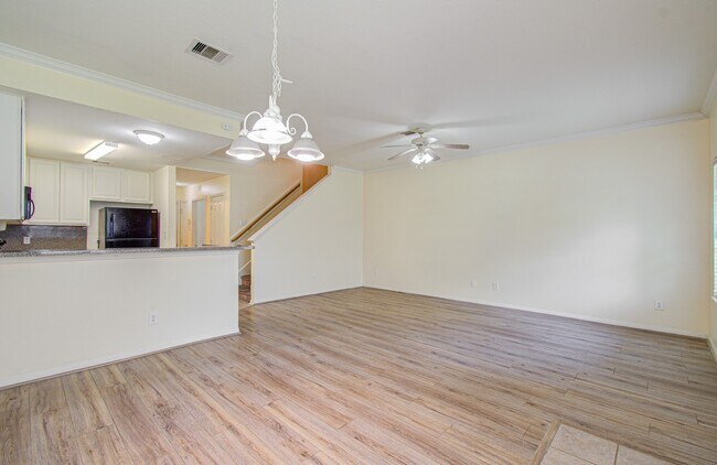 Photo - 3815 Shire Valley Dr