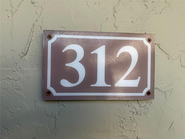 Photo - 7840 Camino Real Unidad P-312