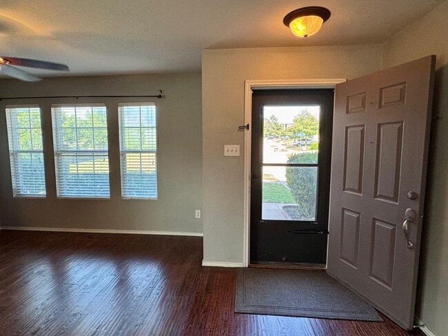 Photo - 13287 Fowler Dr