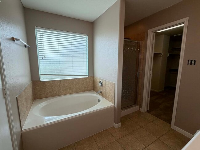 Photo - 9403 Sunflower Ridge Ln