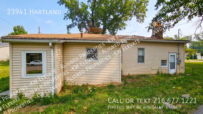 Photo - 23941 Hartland-
