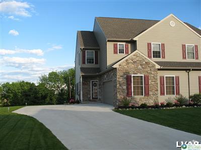 Building Photo - 8376 Scenic View Dr Rental
