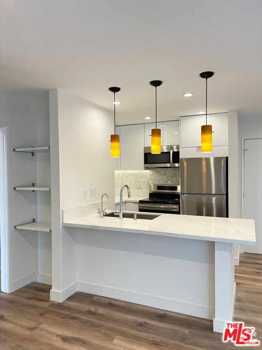 Building Photo - 1440 Veteran Ave Unit 314 Rental