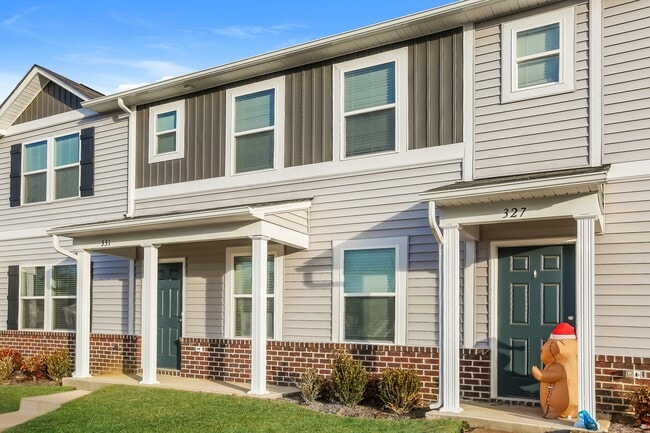 Photo - 331 Century Dr